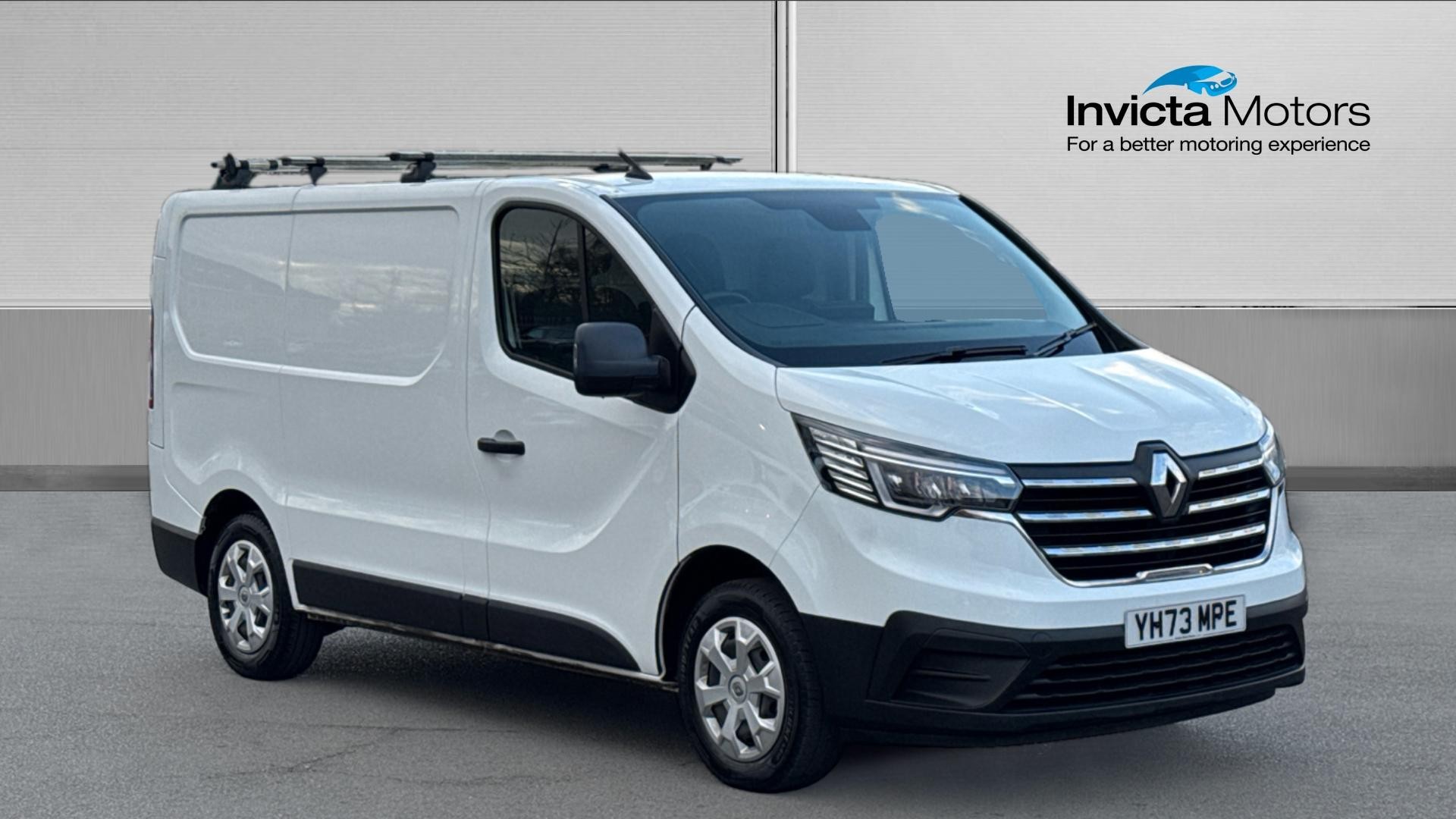 Main listing image - Renault Trafic