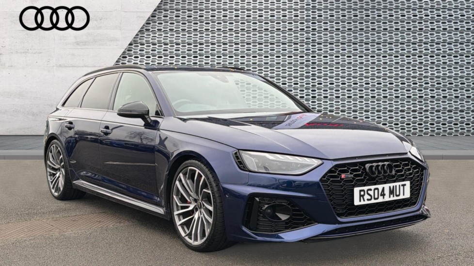 Main listing image - Audi RS4