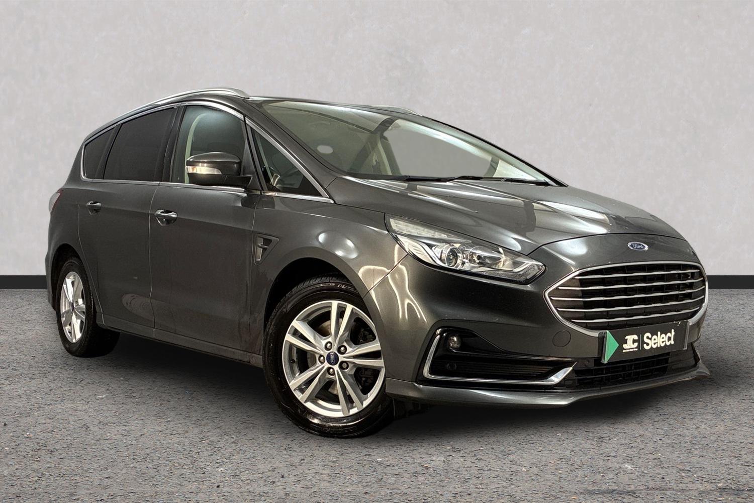 Main listing image - Ford S-MAX