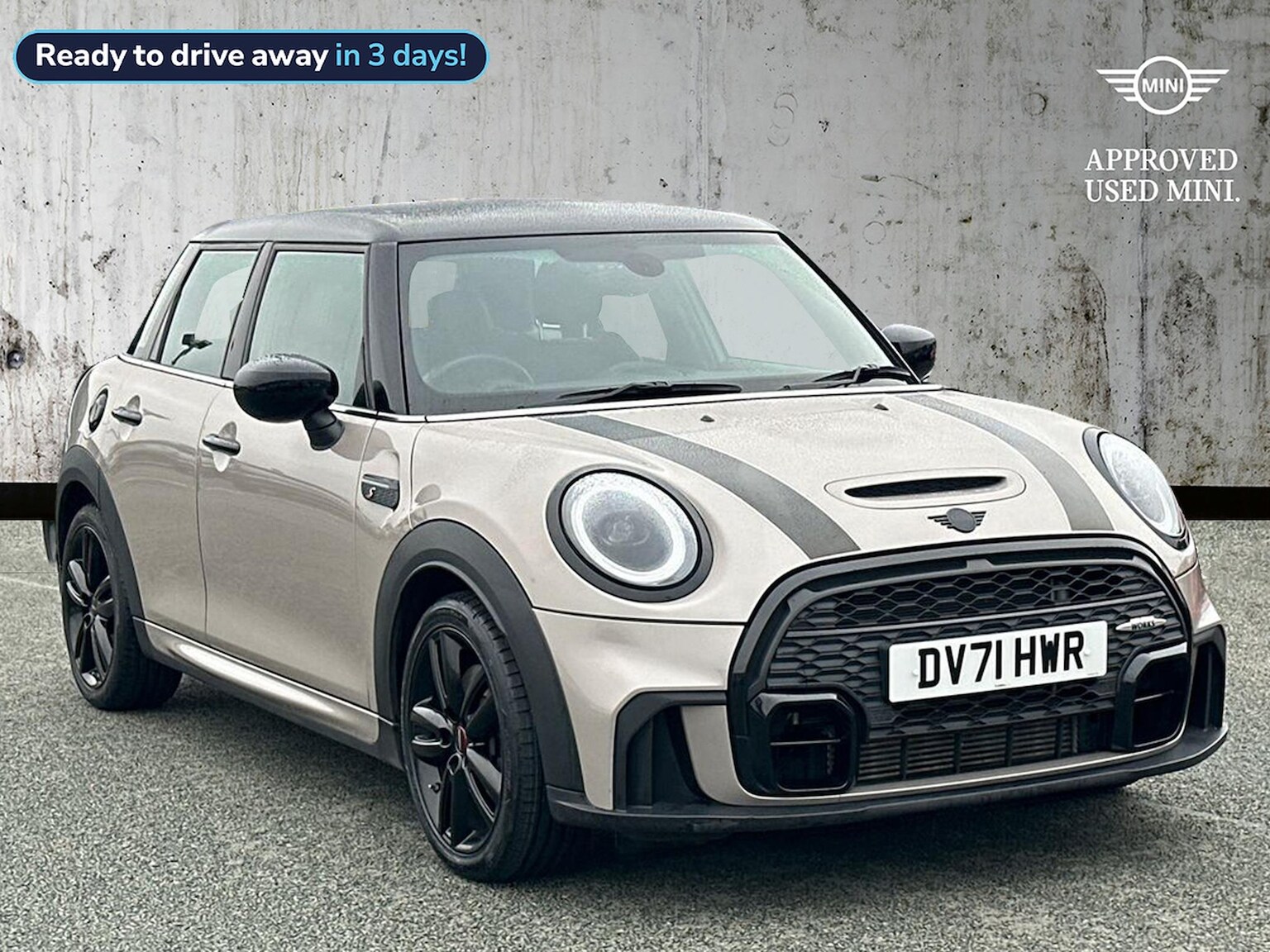 Main listing image - MINI Hatchback 5dr