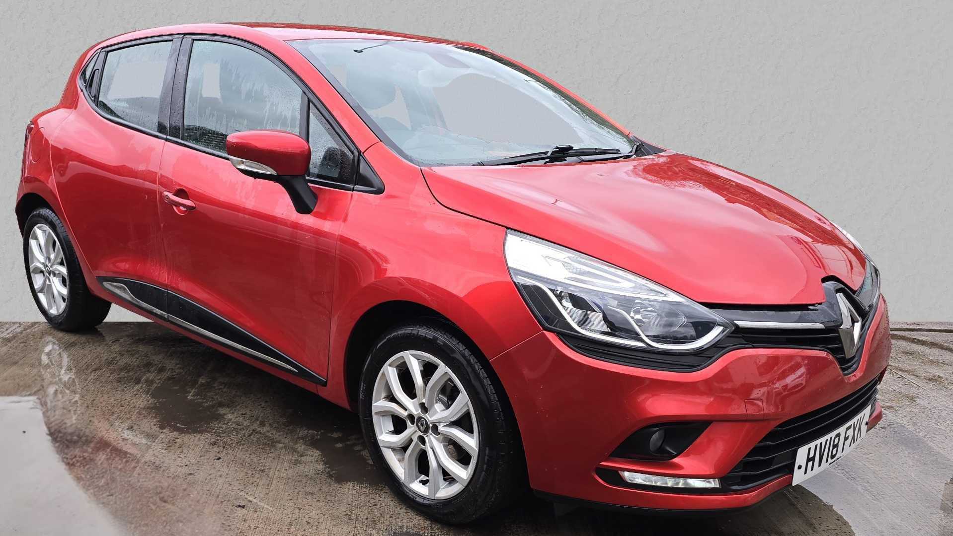 Main listing image - Renault Clio