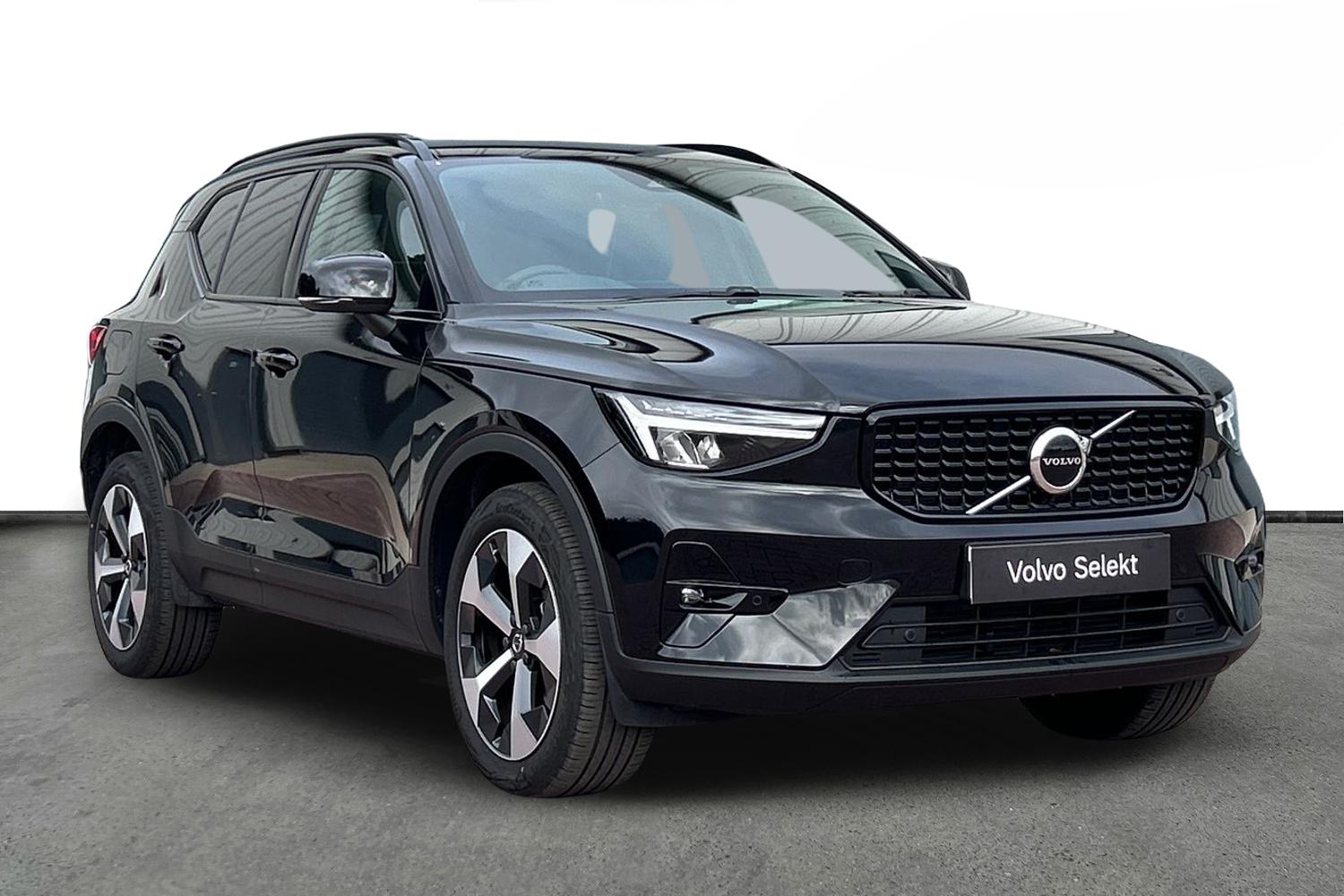 Main listing image - Volvo XC40