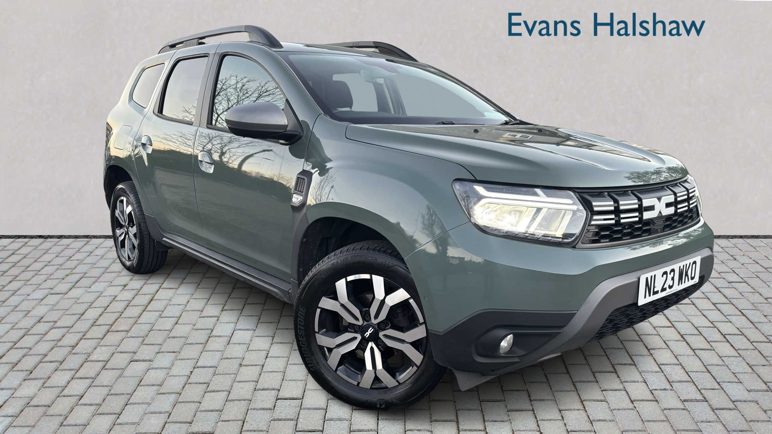 Main listing image - Dacia Journey