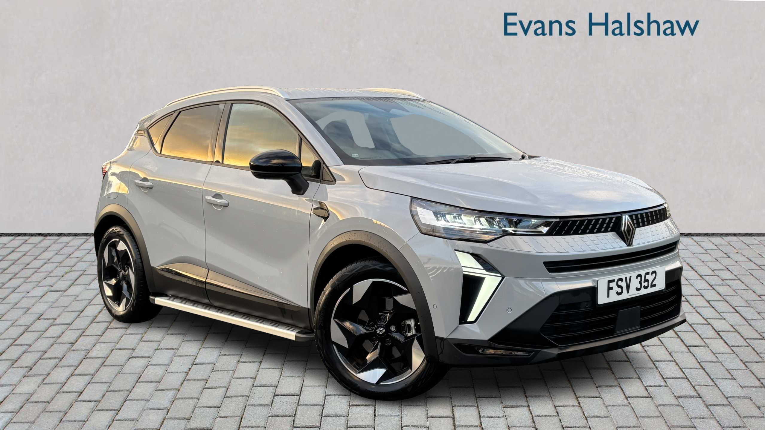 Main listing image - Renault Captur