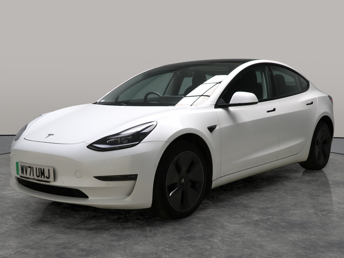 Main listing image - Tesla Model 3