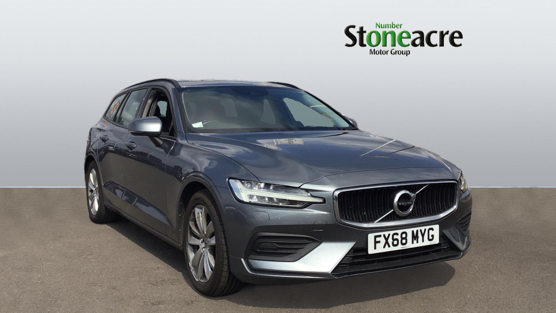Main listing image - Volvo V60