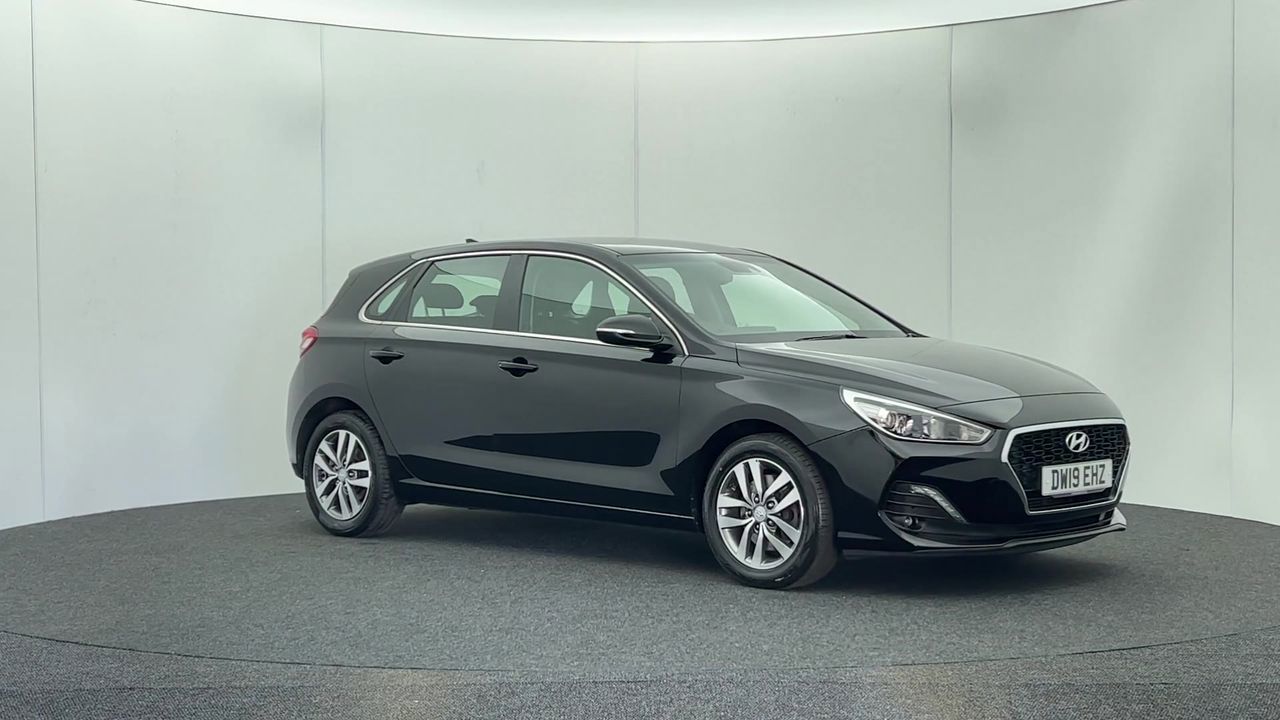 Main listing image - Hyundai i30