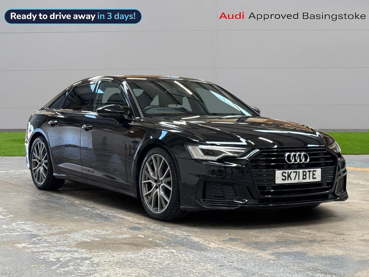 Main listing image - Audi A6