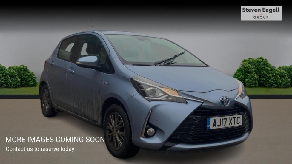 Main listing image - Toyota Yaris