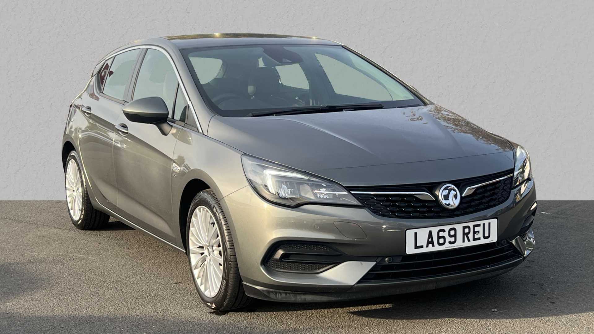 Main listing image - Vauxhall Astra