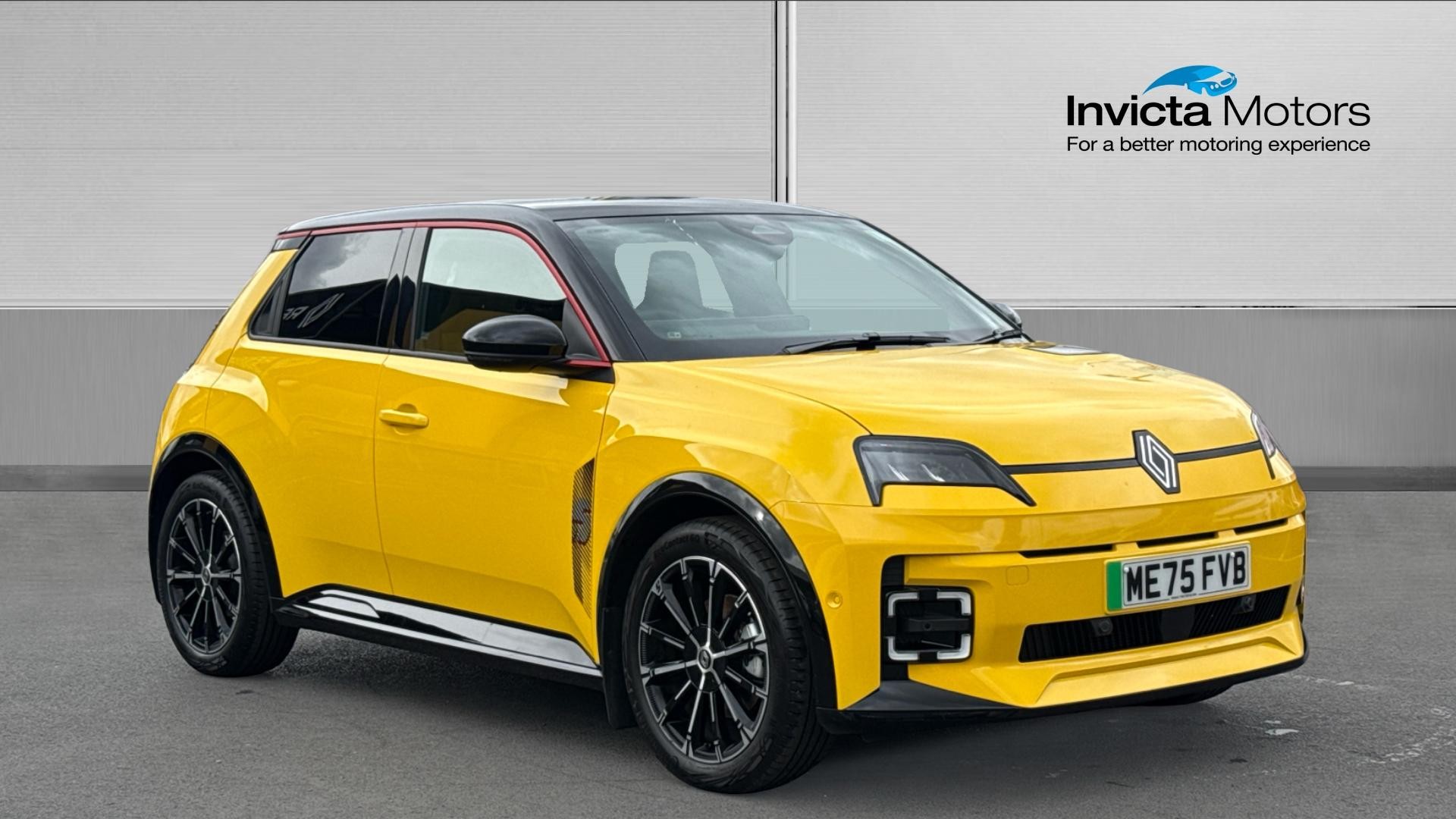 Main listing image - Renault 5