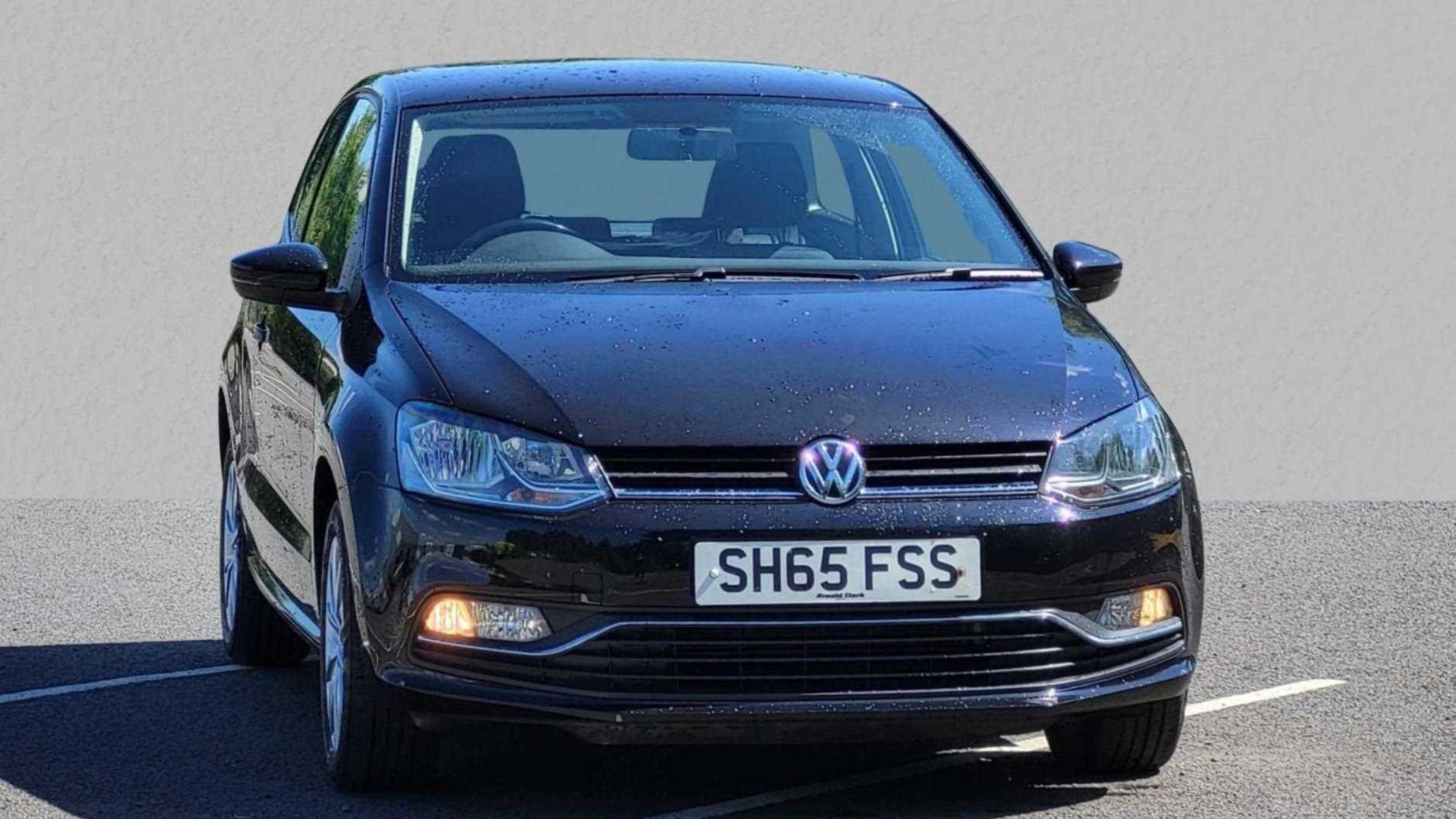 Main listing image - Volkswagen Polo