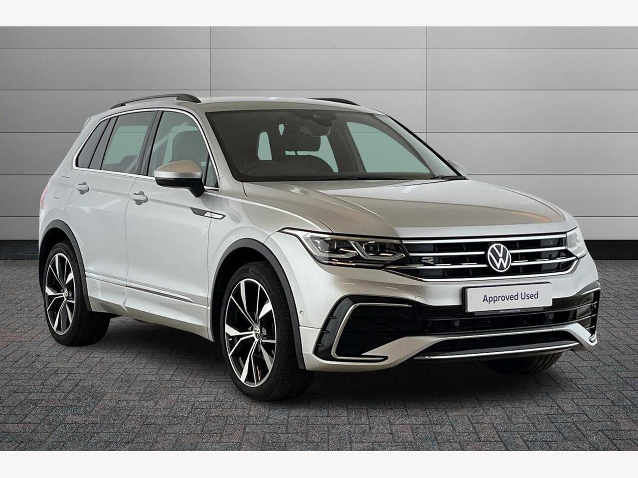 Main listing image - Volkswagen Tiguan