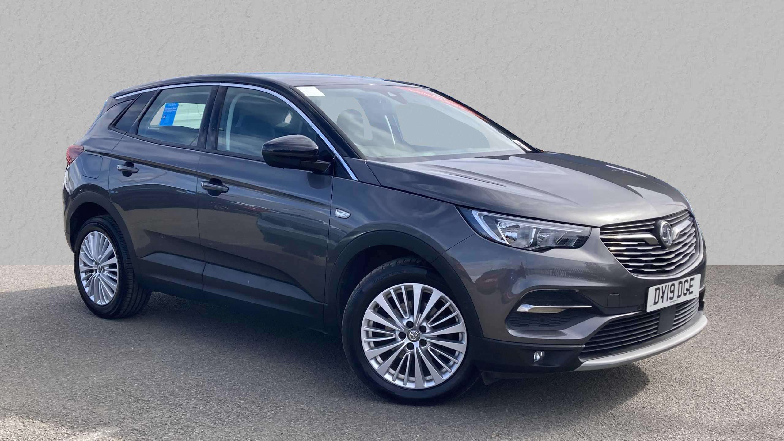 Main listing image - Vauxhall Grandland X