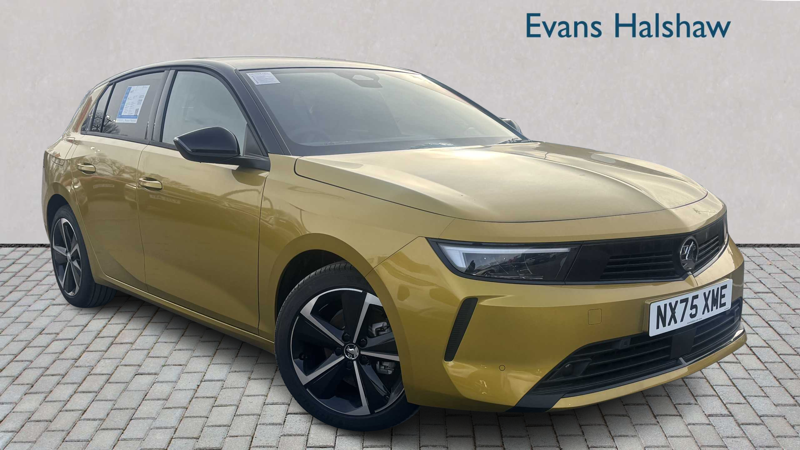 Main listing image - Vauxhall Astra