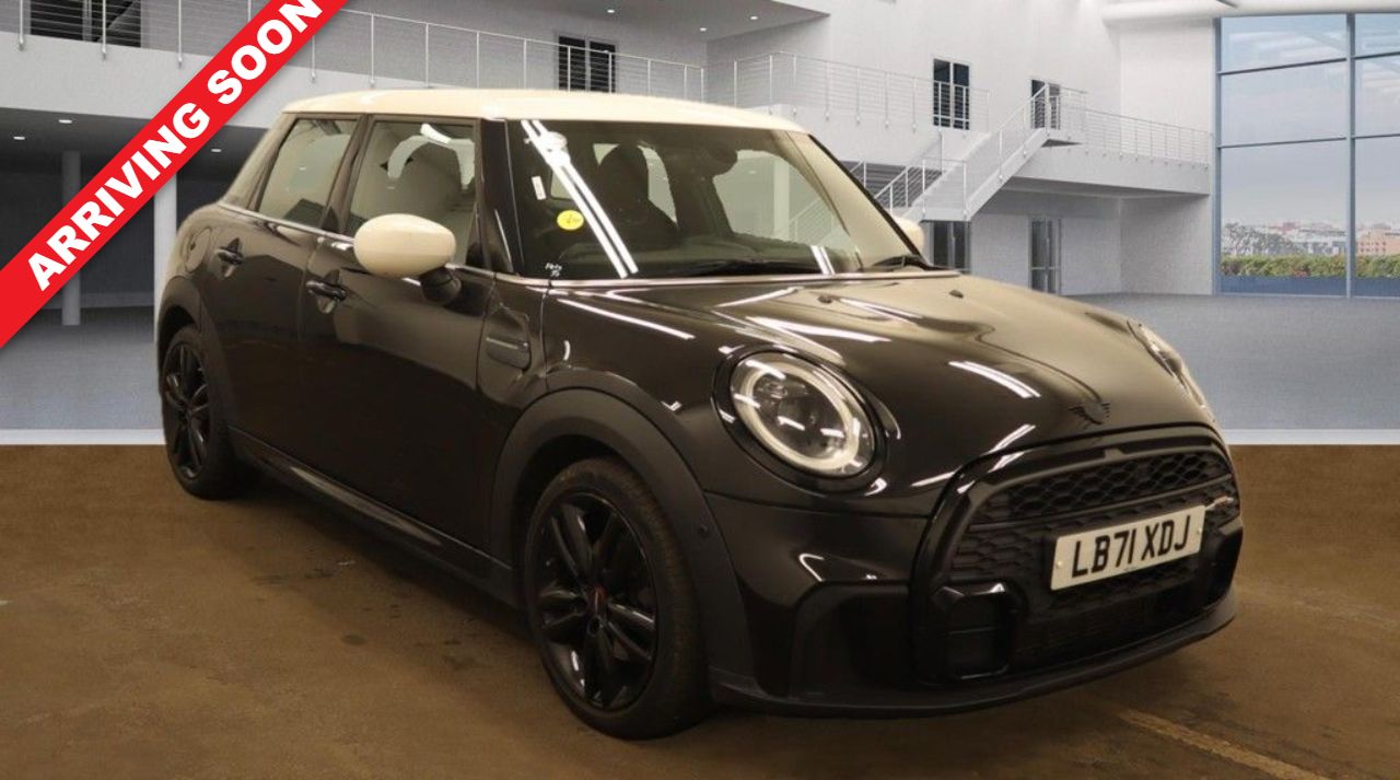 Main listing image - MINI Hatchback 5dr