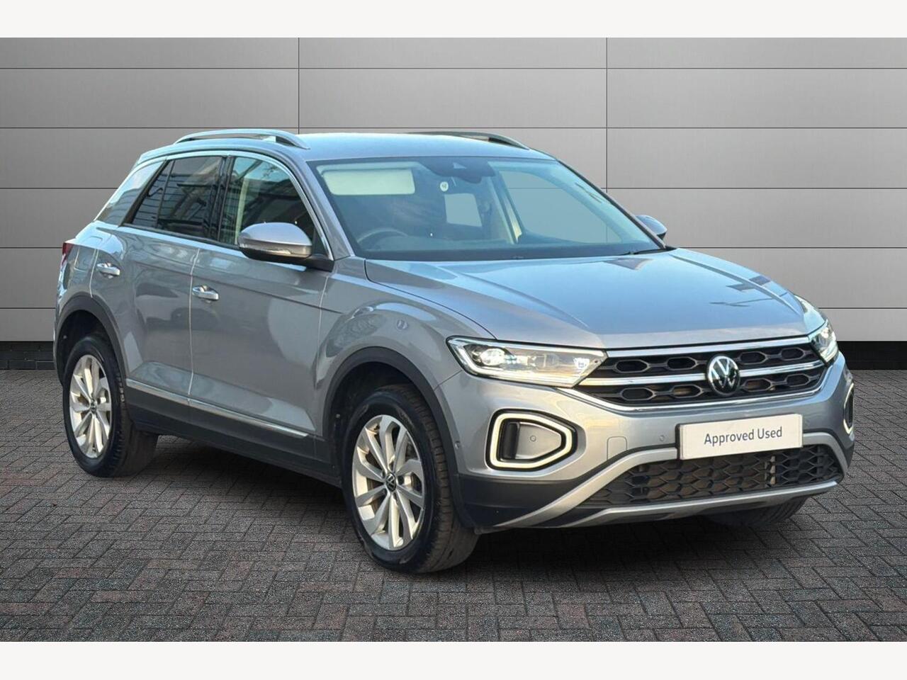 Main listing image - Volkswagen T-Roc