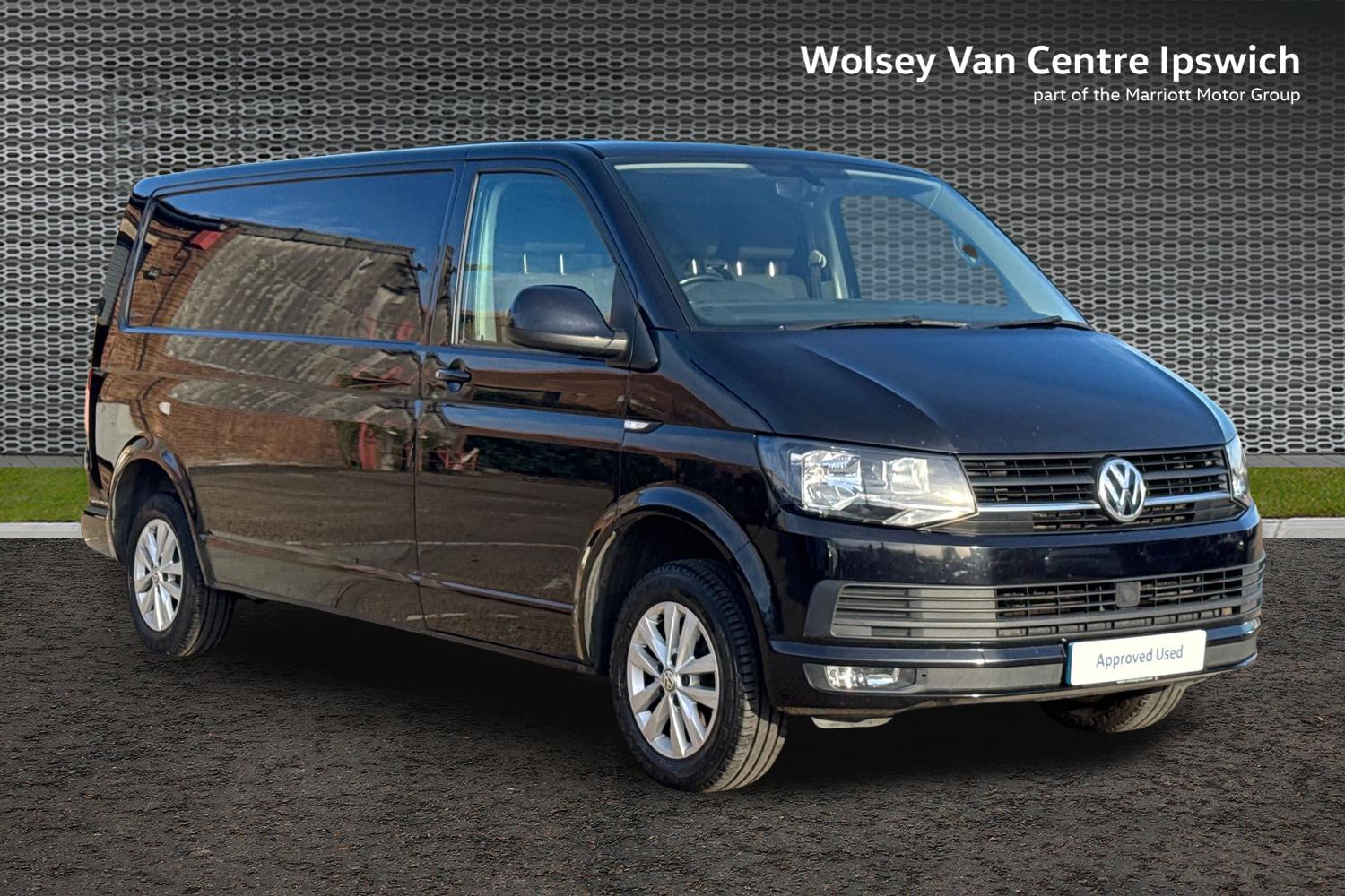 Main listing image - Volkswagen Transporter