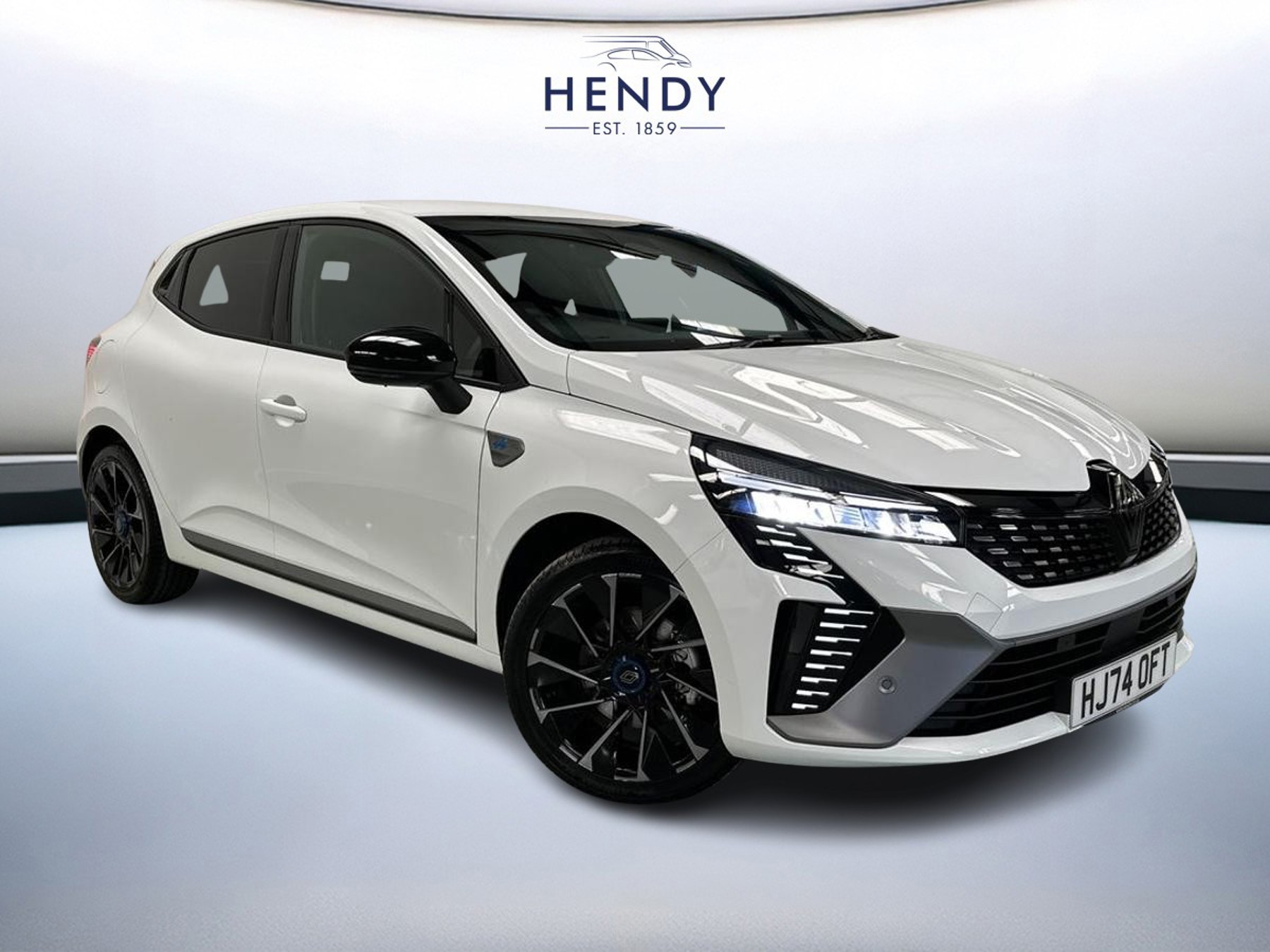 Main listing image - Renault Clio