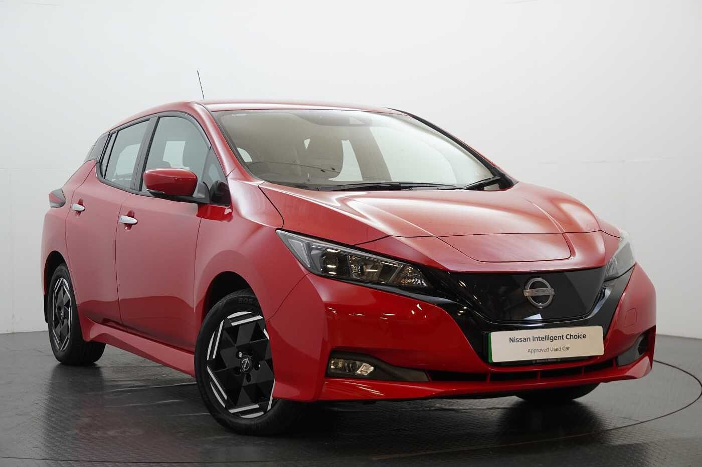 Main listing image - Nissan Leaf