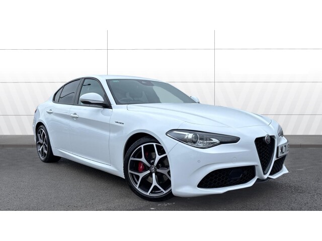 Main listing image - Alfa Romeo Giulia