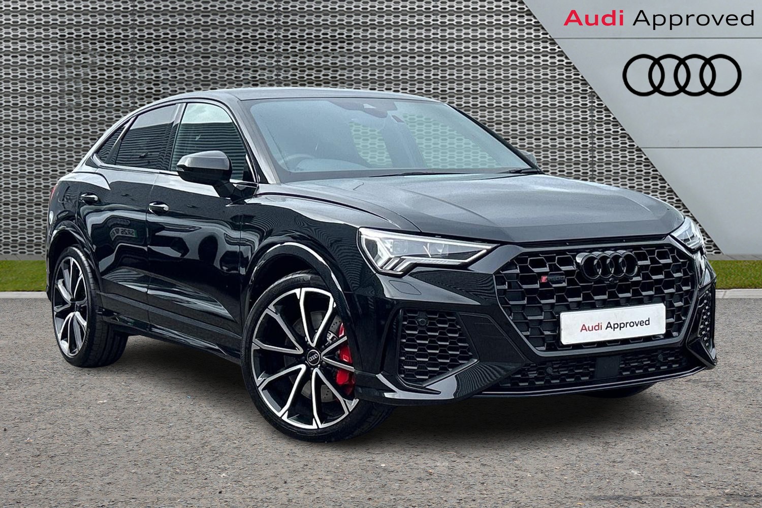 Main listing image - Audi RS Q3
