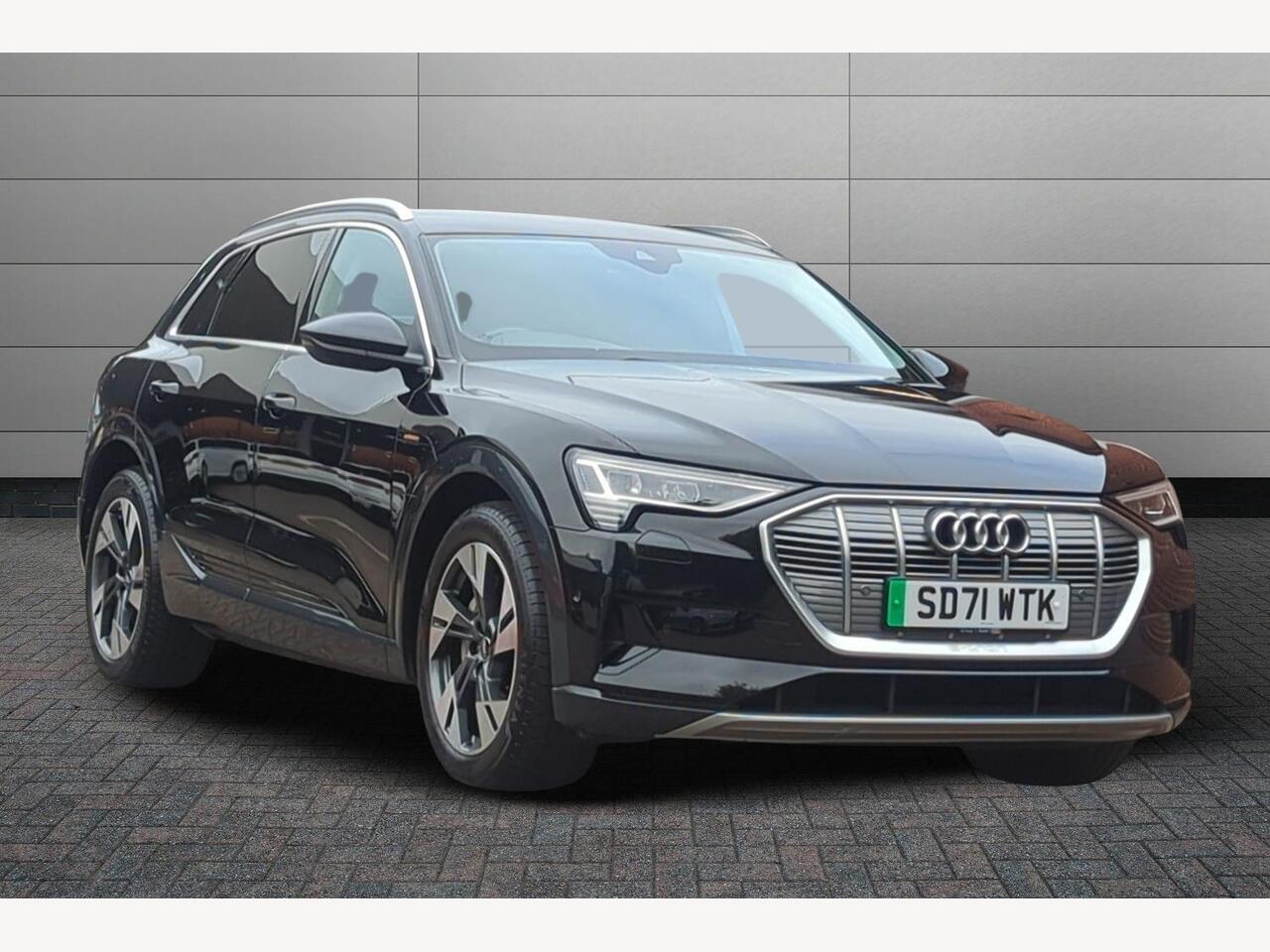 Main listing image - Audi e-tron