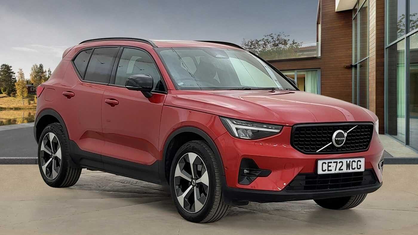 Main listing image - Volvo XC40