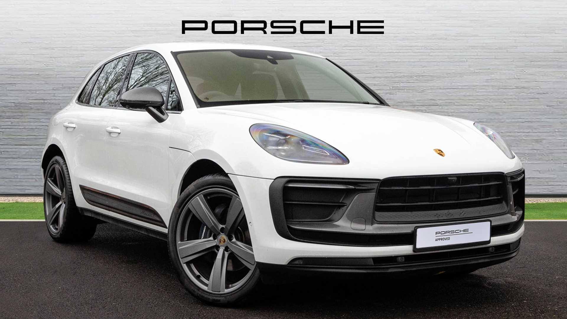 Main listing image - Porsche Macan