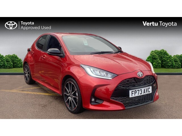 Main listing image - Toyota Yaris