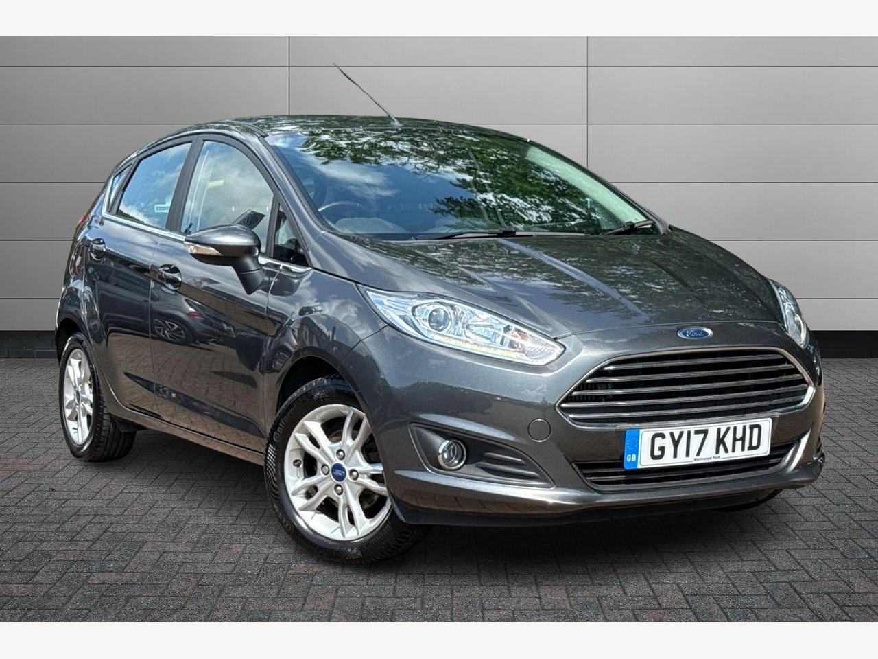 Main listing image - Ford Fiesta