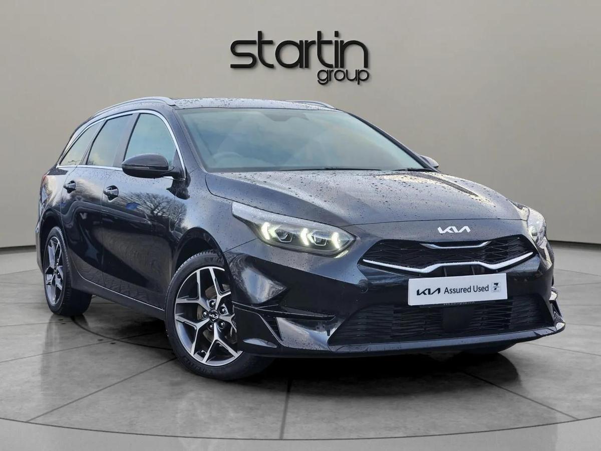 Main listing image - Kia Ceed SW