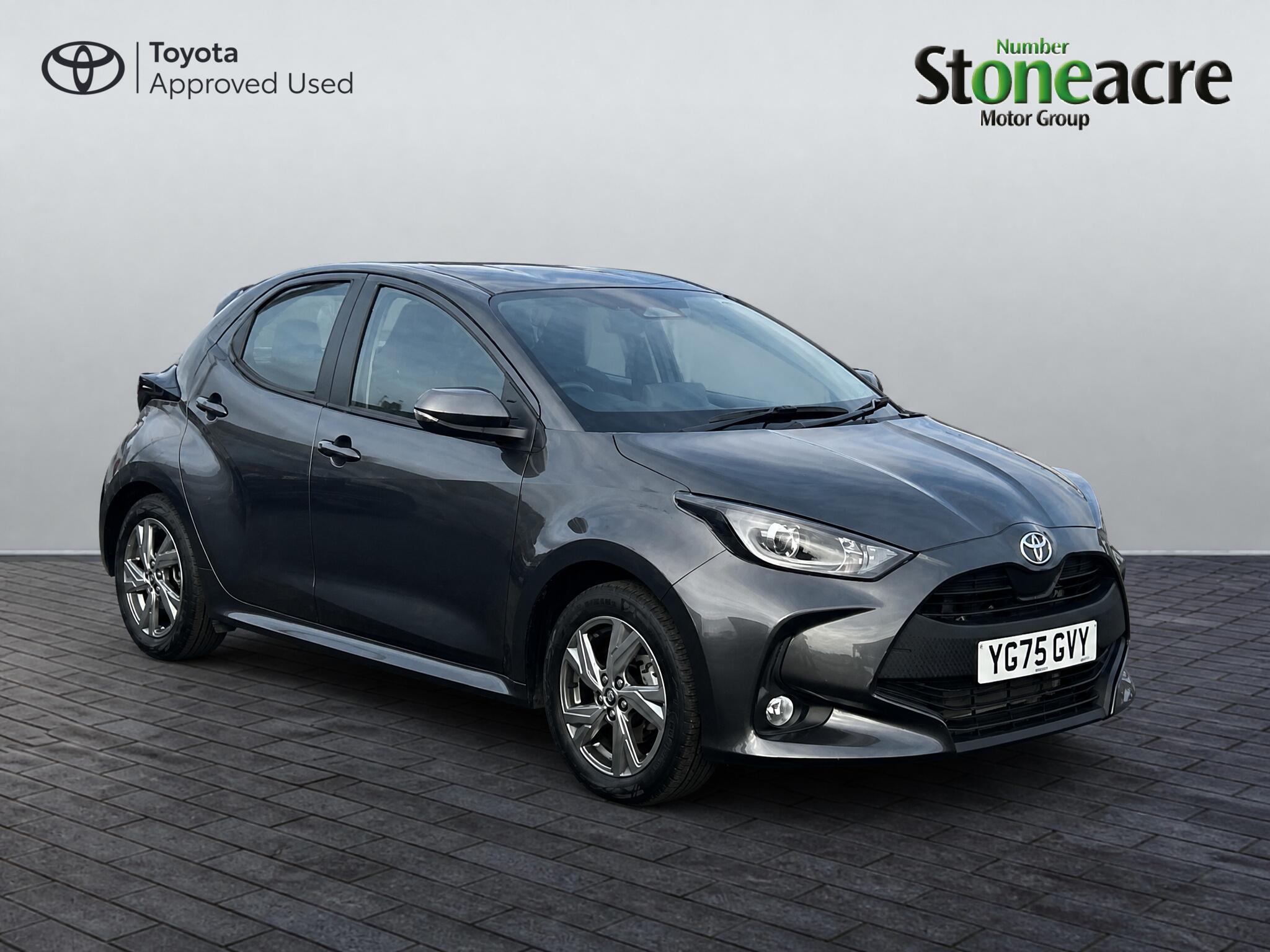 Main listing image - Toyota Yaris