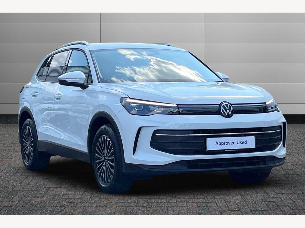 Main listing image - Volkswagen Tiguan