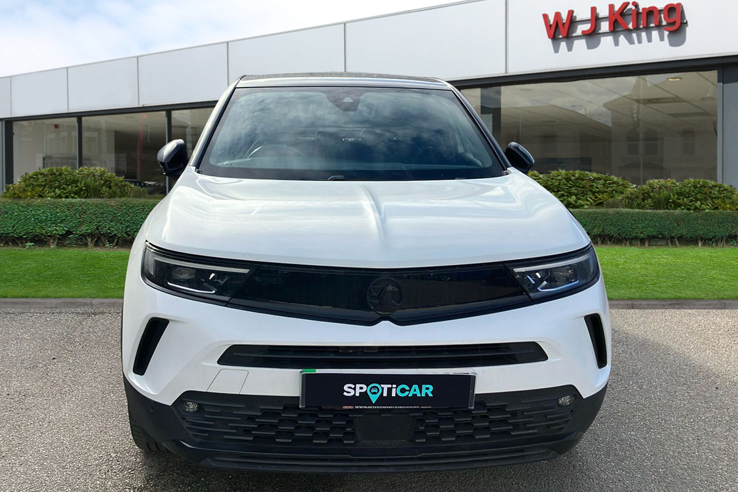 Main listing image - Vauxhall Mokka e