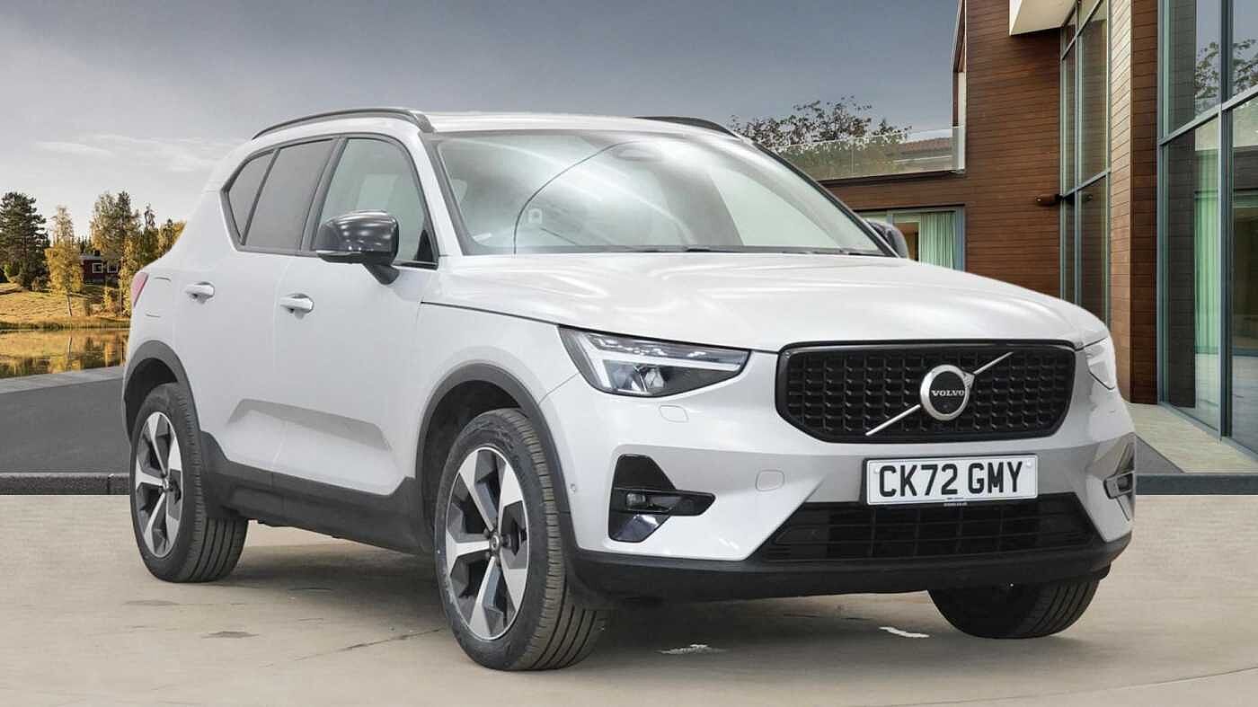 Main listing image - Volvo XC40