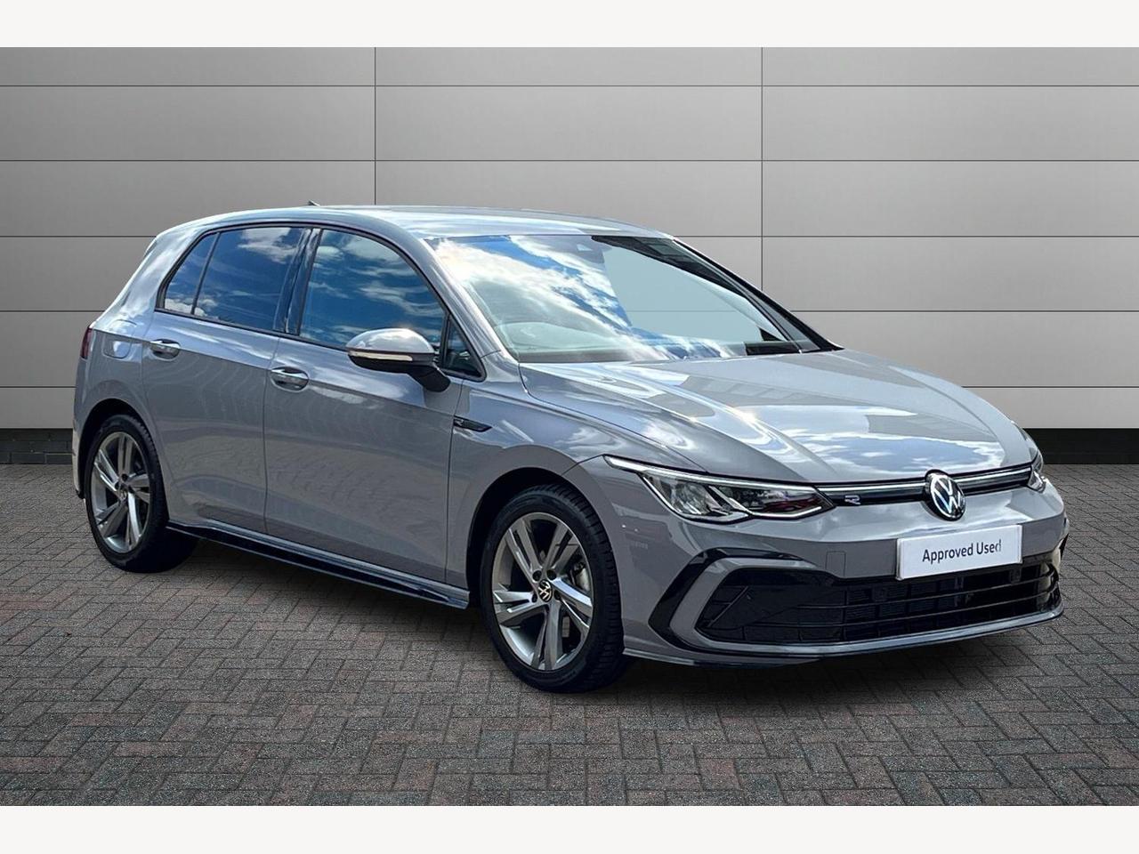 Main listing image - Volkswagen Golf