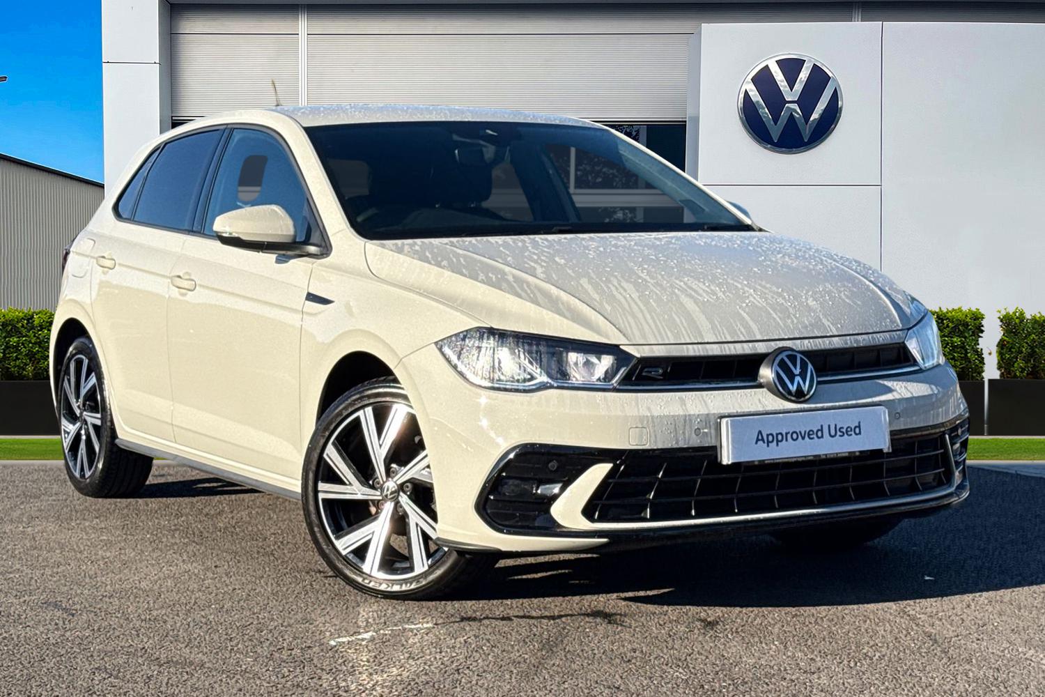 Main listing image - Volkswagen Polo