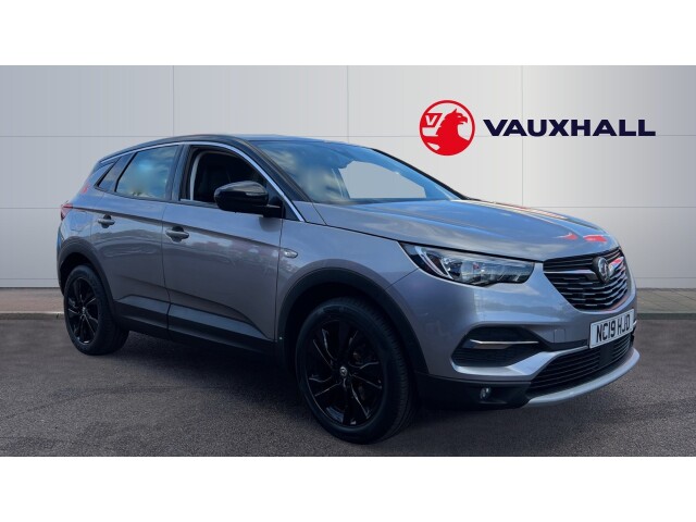 Main listing image - Vauxhall Grandland X