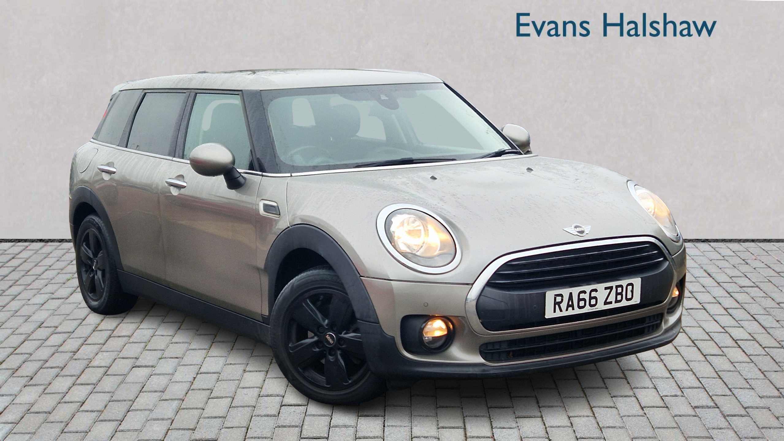 Main listing image - MINI Clubman