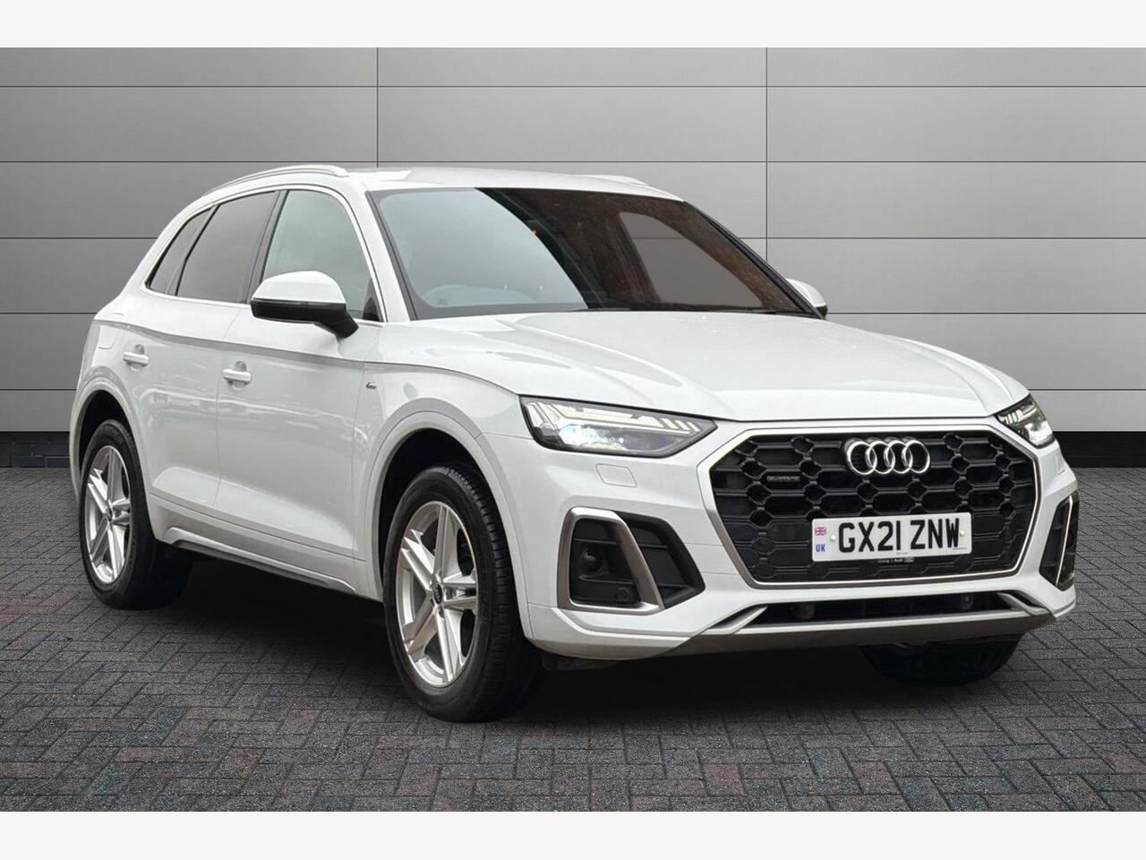 Main listing image - Audi Q5