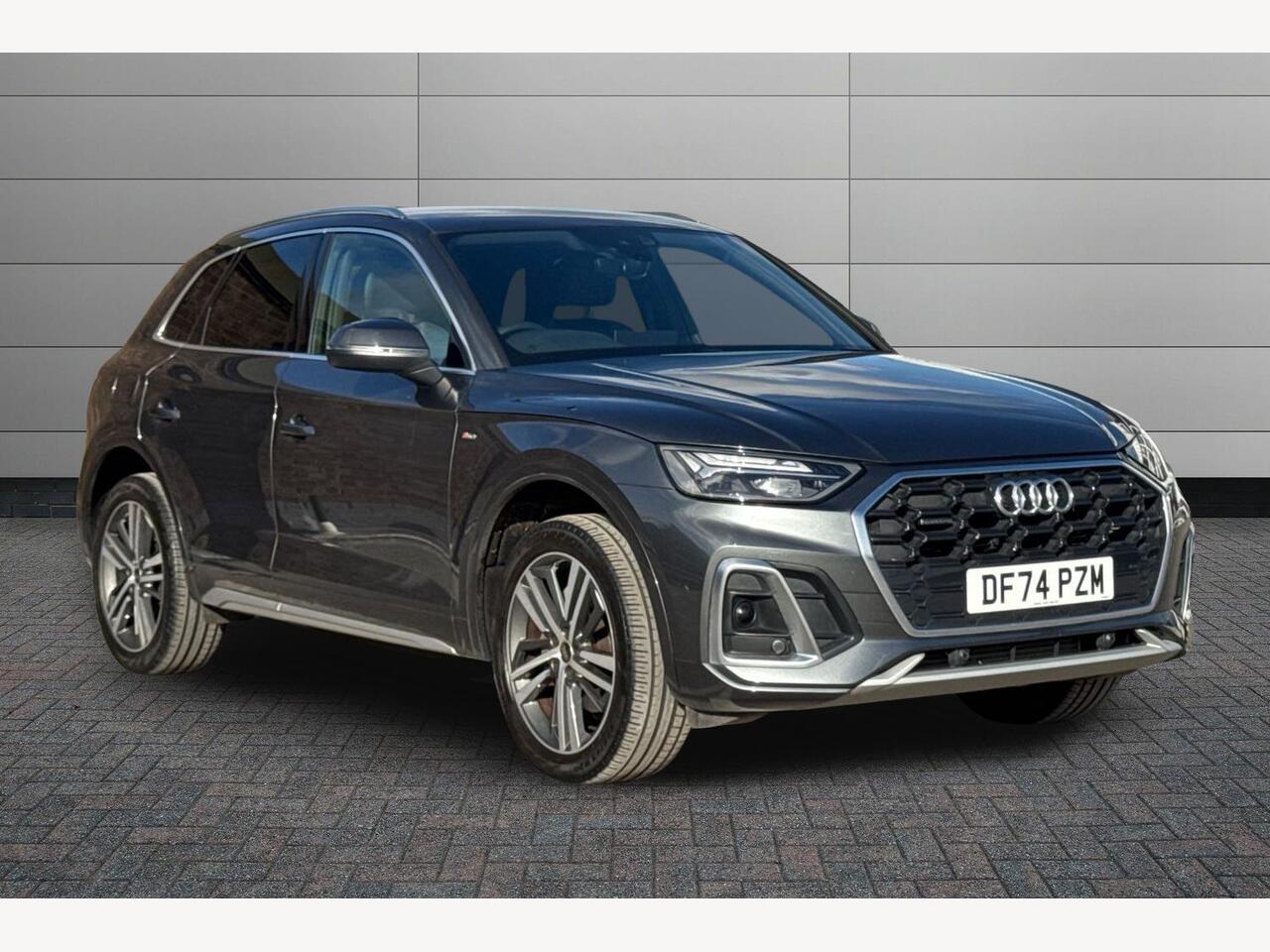 Main listing image - Audi Q5