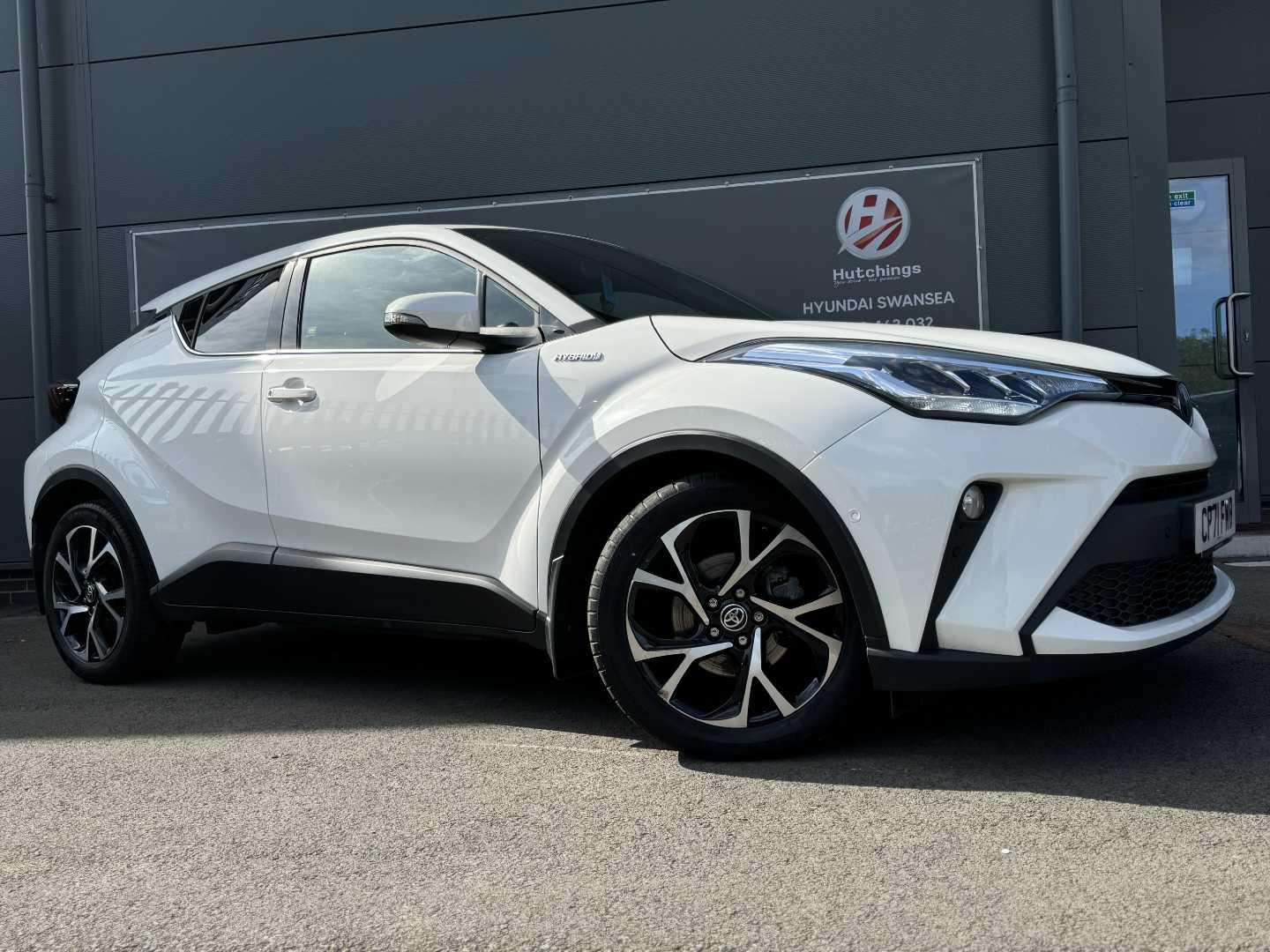 Main listing image - Toyota C-HR