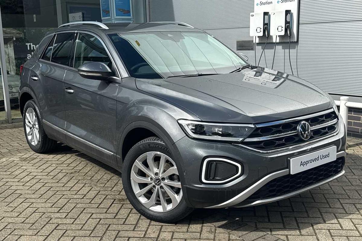 Main listing image - Volkswagen T-Roc