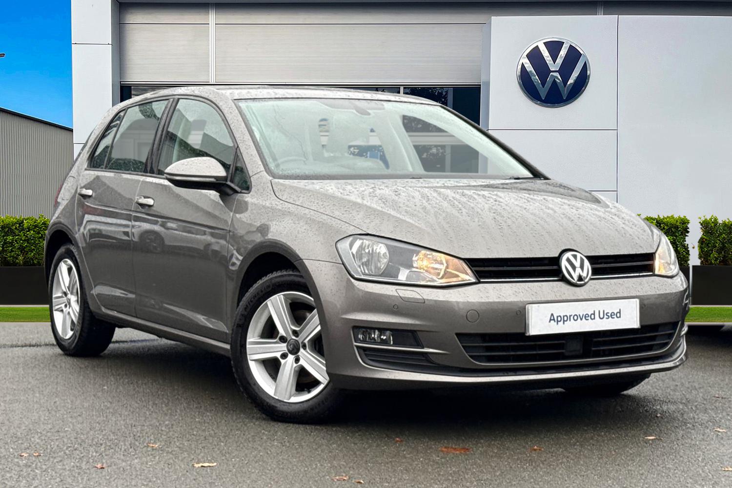 Main listing image - Volkswagen Golf