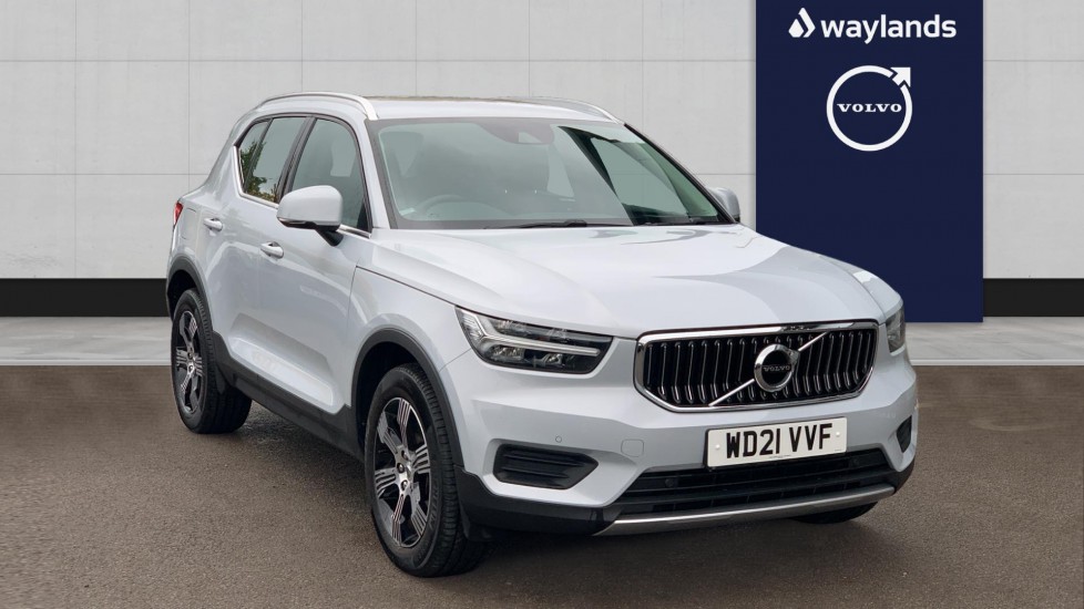 Main listing image - Volvo XC40