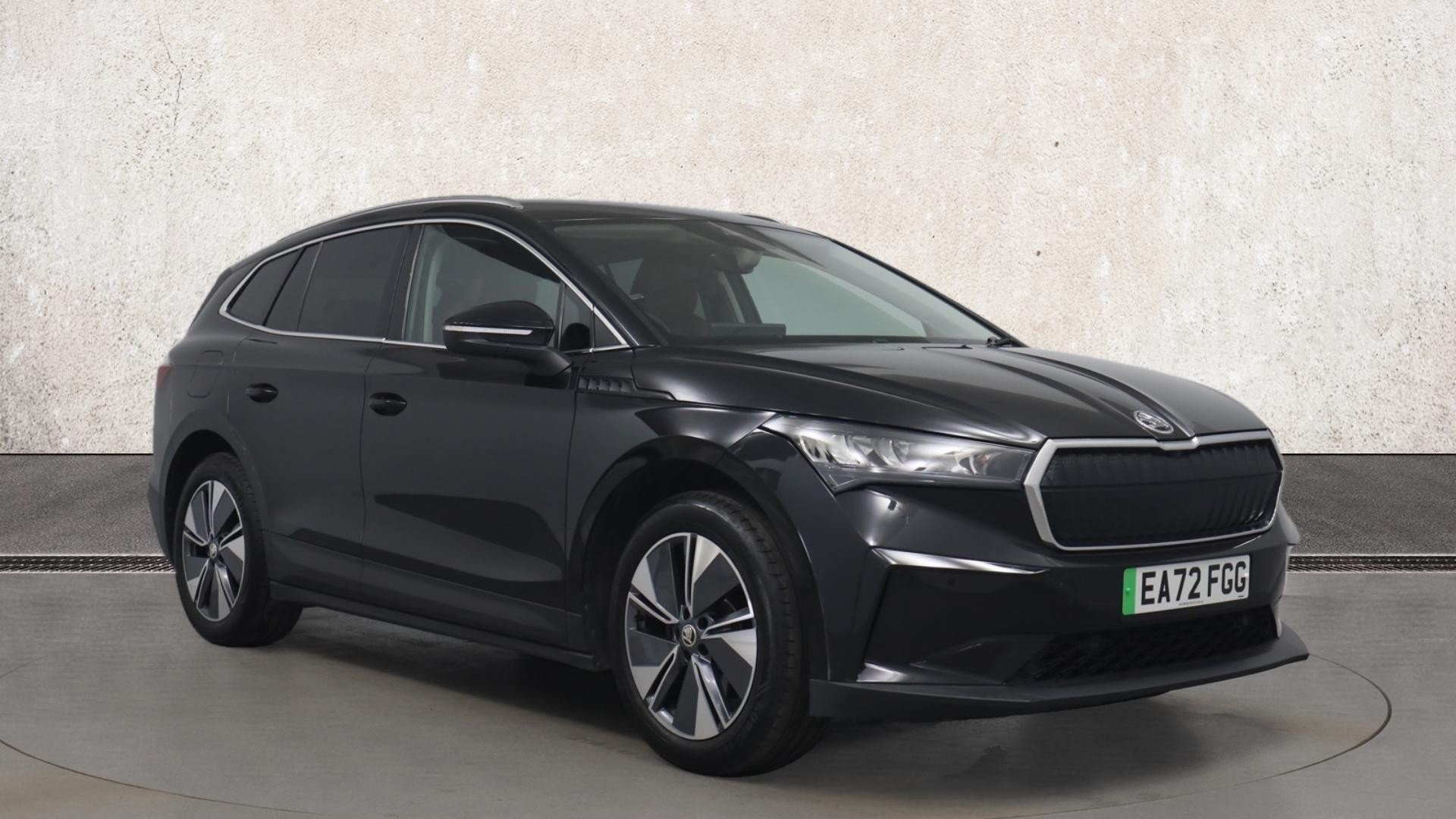 Main listing image - Skoda Enyaq