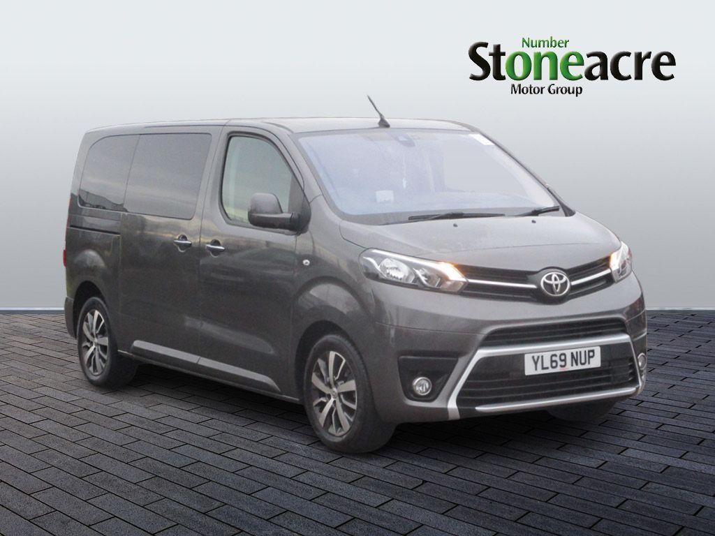 Main listing image - Toyota Proace Verso