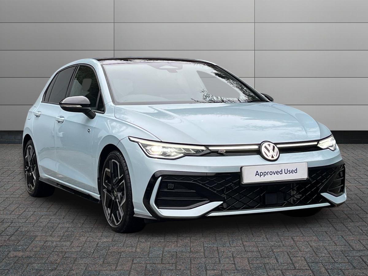 Main listing image - Volkswagen Golf