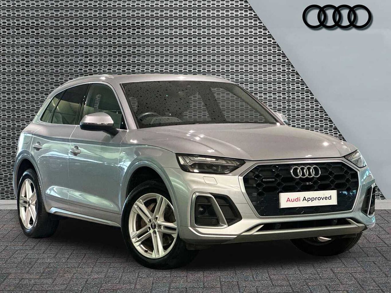 Main listing image - Audi Q5